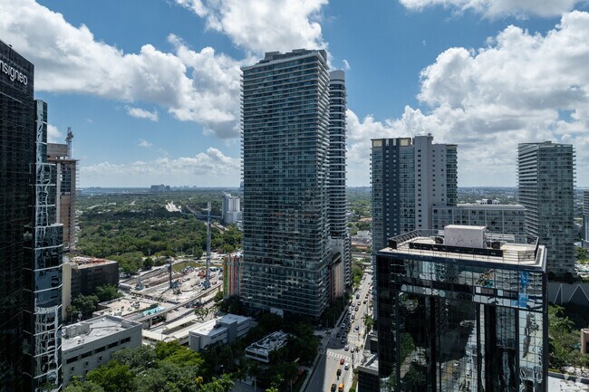 1300 S Miami Ave - SLS Brickell Residences