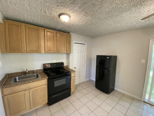 Foto del edificio - 5106 Ohara Ct