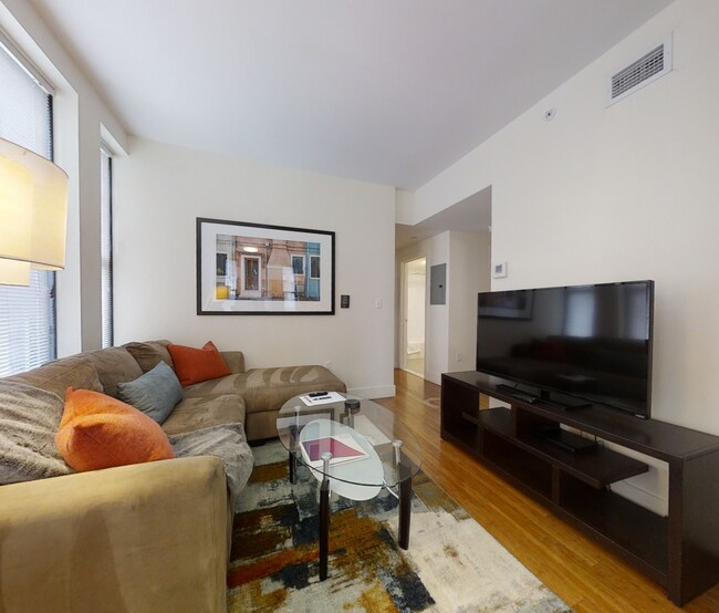 Building Photo - 10 Winter St