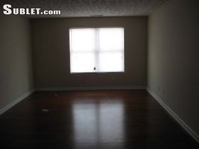 Building Photo - 6201 Fairington Ridge Cir