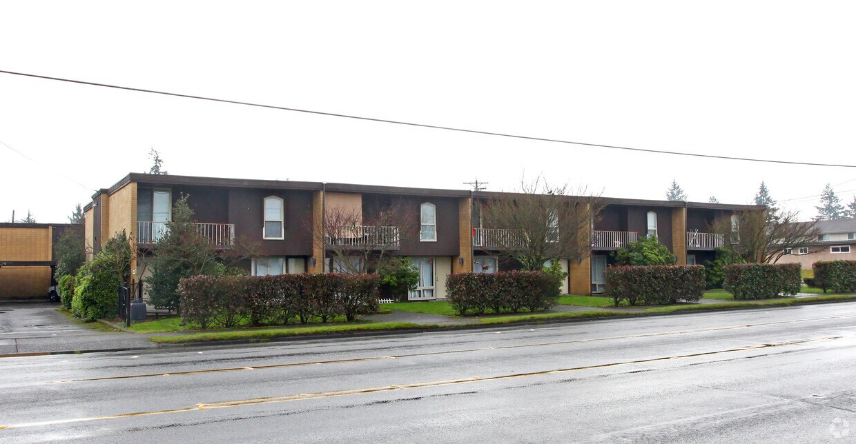 Foto principal - 7444 S Bell St