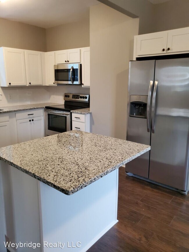 Building Photo - 3 br, 1.5 bath House - 1873 Kinney Ave
