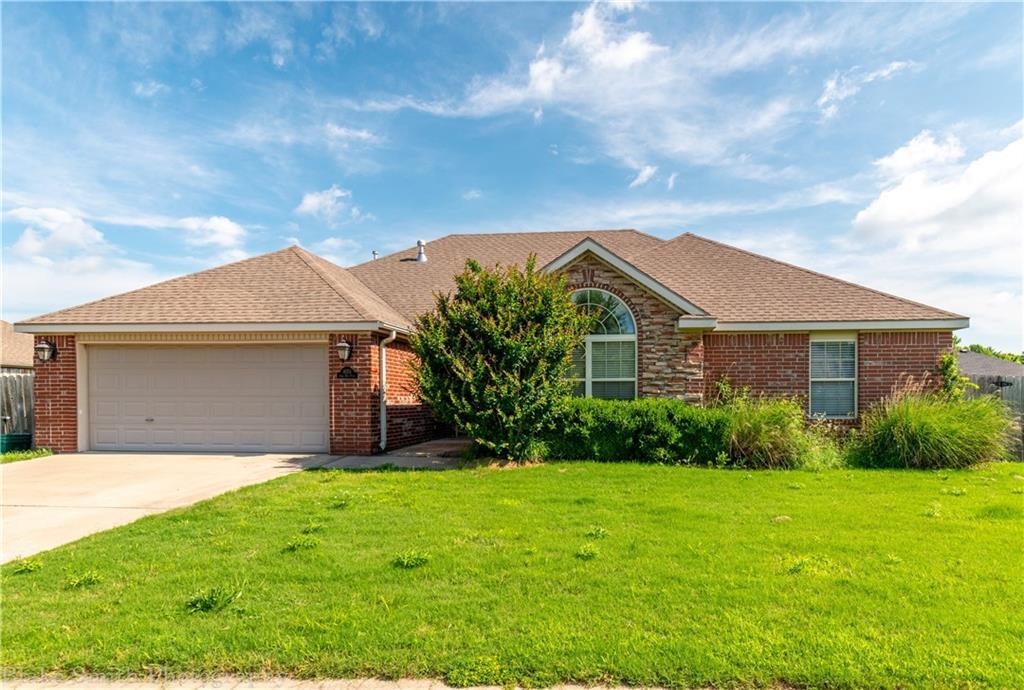 Foto principal - 4024 W Song Bird Pl