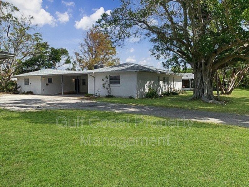 113 Base Ave E, Venice, FL 34285 House Rental in Venice, FL