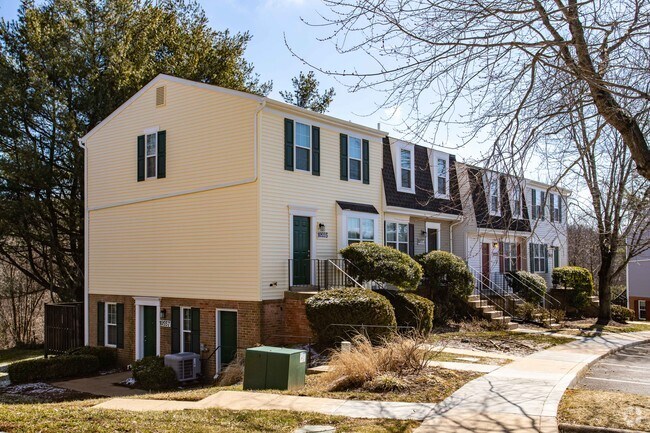 Greenhill Townhomes &amp; Apartments - Greenhills Townhomes & Apartments