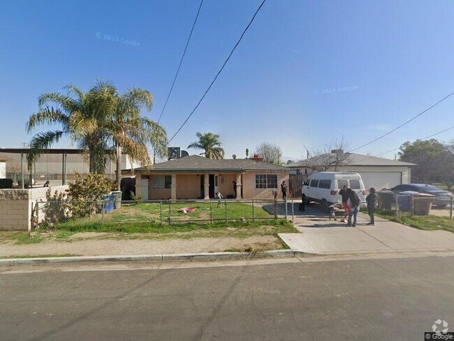 Building Photo - 9713 Howard St