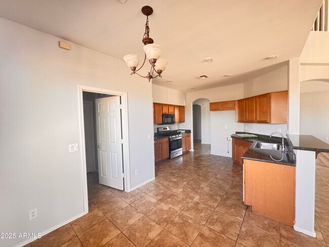 Building Photo - 6602 S 57th Ave