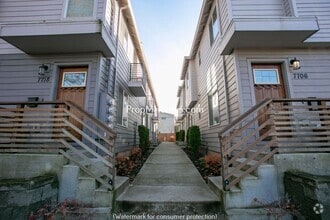 Building Photo - 7722 SE Washington St