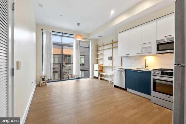 Foto del edificio - 525 Water St SW