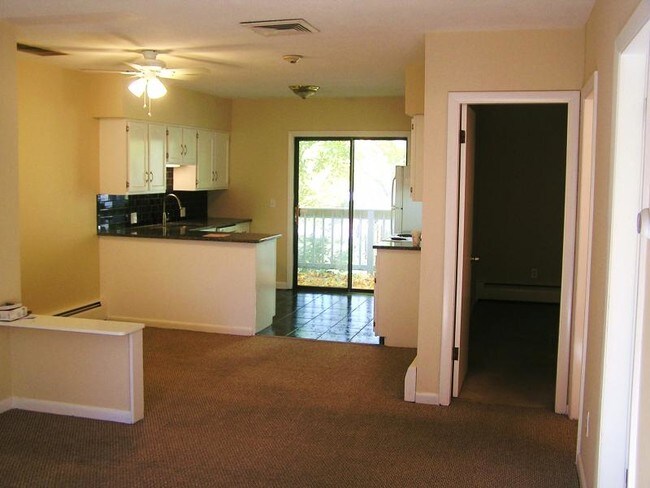 Building Photo - 9 Shoreham Ct
