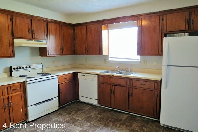 Building Photo - 3 br, 2 bath House - 404 Donna Drive