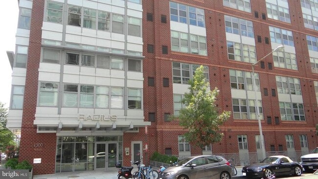 Building Photo - 1300 N St NW