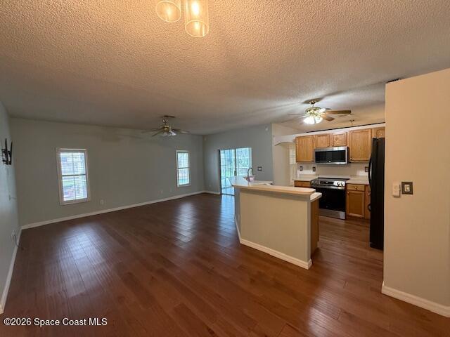 Foto del edificio - 6731 Opal Ave