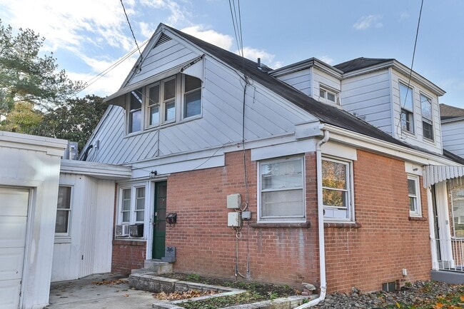 Foto del edificio - 316-318  5th Ave