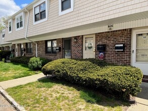 Building Photo - 1508 Silver Ct