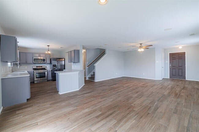 Building Photo - 11307 Sugar Bowl Dr