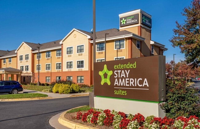 Building Photo - Furnished Studio-Frederick - Westview Dr.