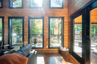 Building Photo - 58 Wagon Wheel Ct