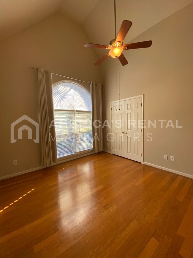 Building Photo - Four Bedroom Home for Rent in Lake Cyrus - COMING SOON!!