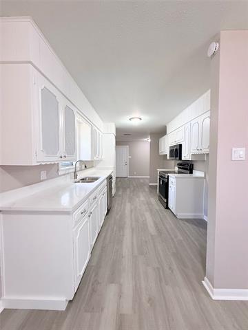 Foto del edificio - 1228 Oak Dr