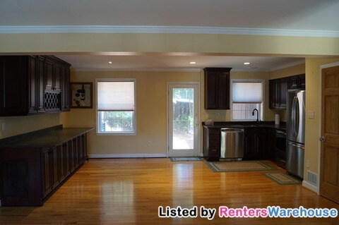 Foto del edificio - 3236 Ledbury Ct