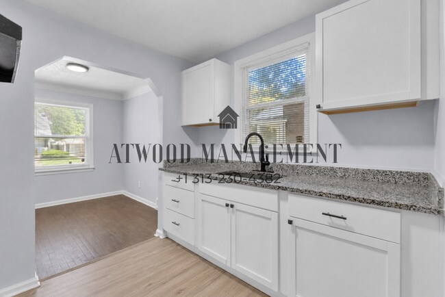 Foto del edificio - This beautifully updated 3-bedroom, 1-bath single-family home is ready for move-in!