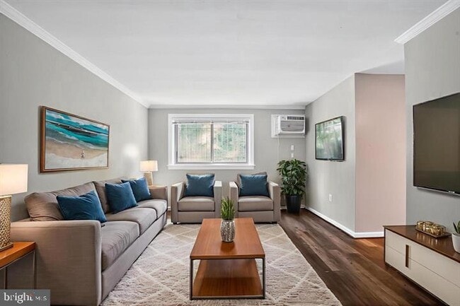 Building Photo - 3105 Naylor Rd SE