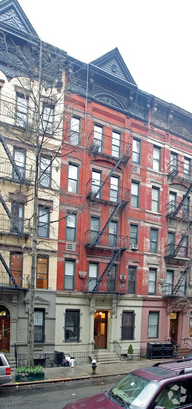 Building Photo - 521 E 83rd St