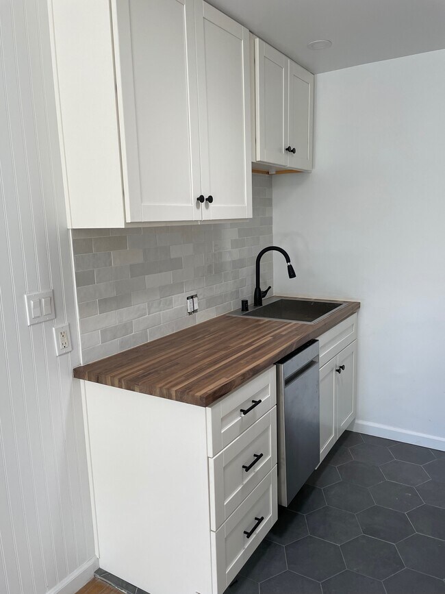 Cocina remodelada - 2522 Lake View Ave