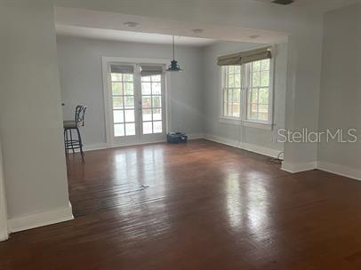 Foto del edificio - 1035 NE 3rd Ave