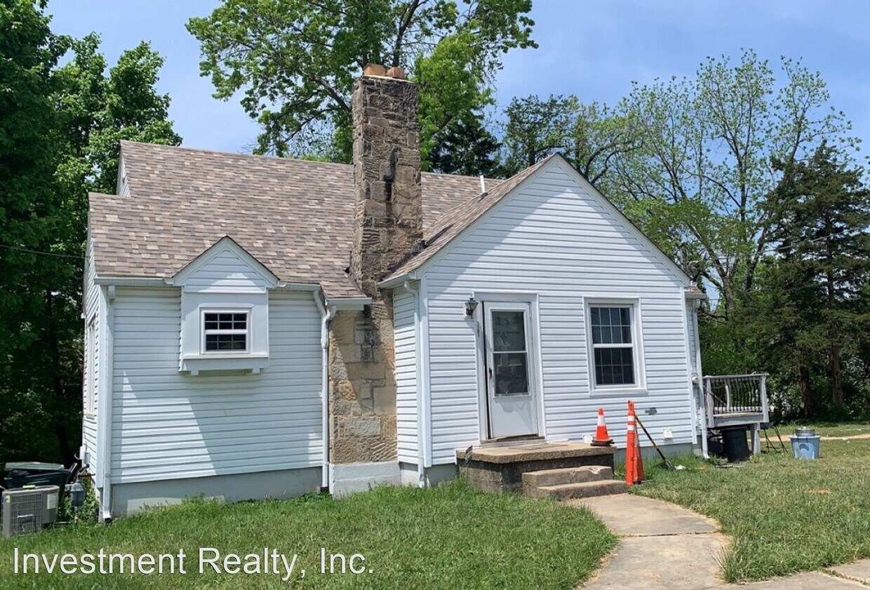 Primary Photo - 4 br, 2 bath House - 1101 Spring Avenue