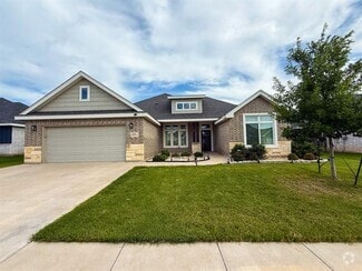 Building Photo - 333 Blue Lake Dr