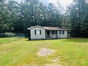 Building Photo - 190 Timber Ln