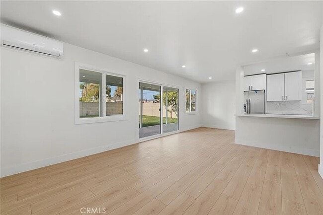 Building Photo - 9519 Maryknoll Ave