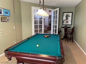 Building Photo - 170 Arches Ct