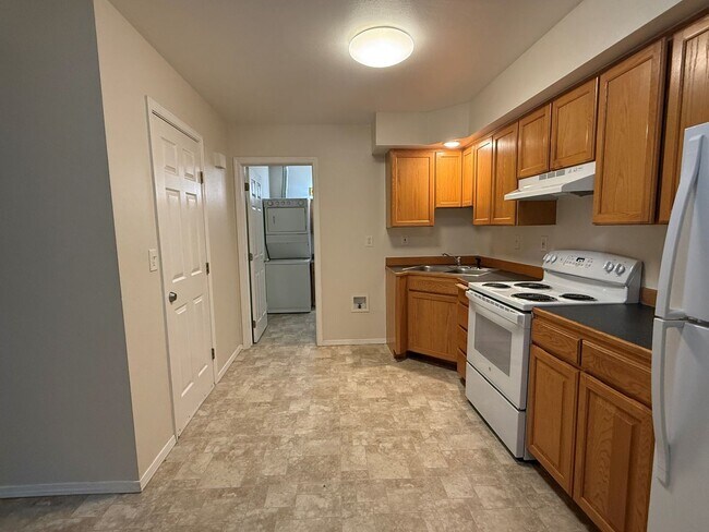 Foto del edificio - 553 11th St NE