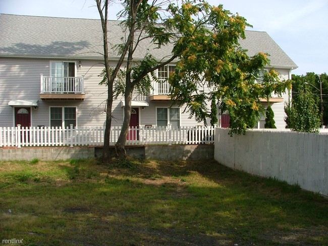 Building Photo - 103 Orange St