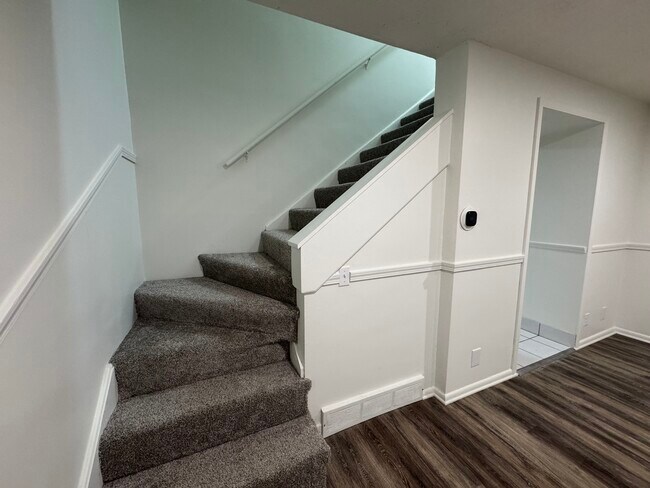 Foto del edificio - 459 N 400 E