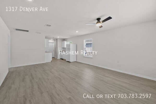 Foto del edificio - 1317 Denver Ave