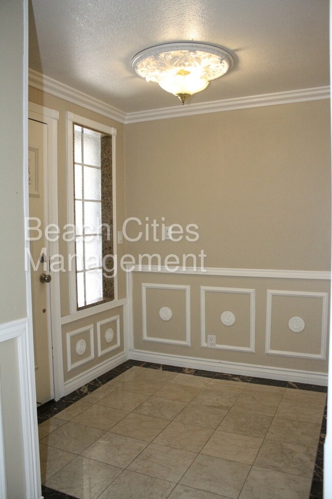 Foto del edificio - 2600 E Panorama Dr