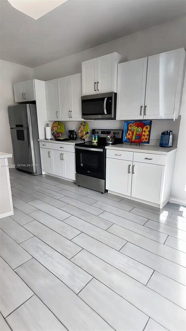 Foto del edificio - 1783 SE 7th Ter