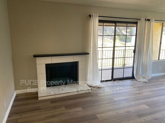 Foto del edificio - 1060 Grape St