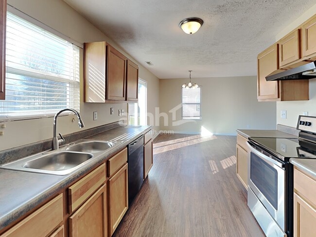 Building Photo - 3457 Black Forest Ln