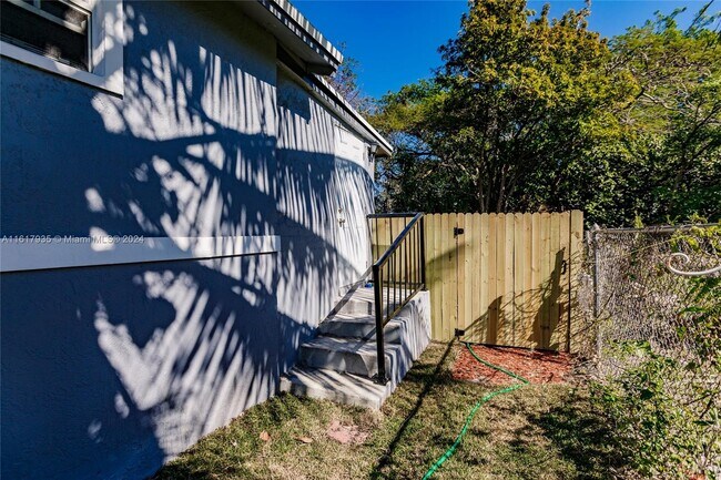 Building Photo - 5029 NW 3rd Ave