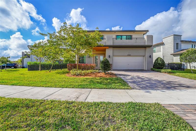 Foto principal - 10780 Oceano Wy