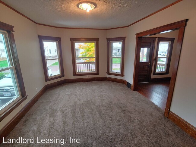 Building Photo - 5 br, 2 bath House - 115 Water Street