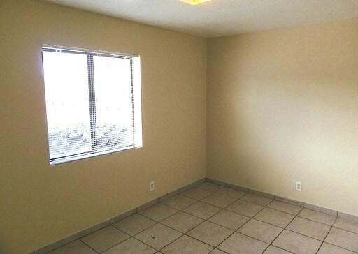 Foto del edificio - MOVE IN SPECIAL! - The BEST DEAL in ABQ!