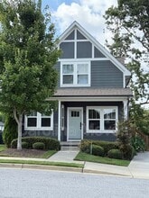 Building Photo - 29 Greenridge Dr