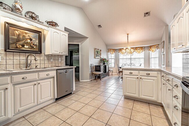 Foto del edificio - Beautiful Bentonville Home!