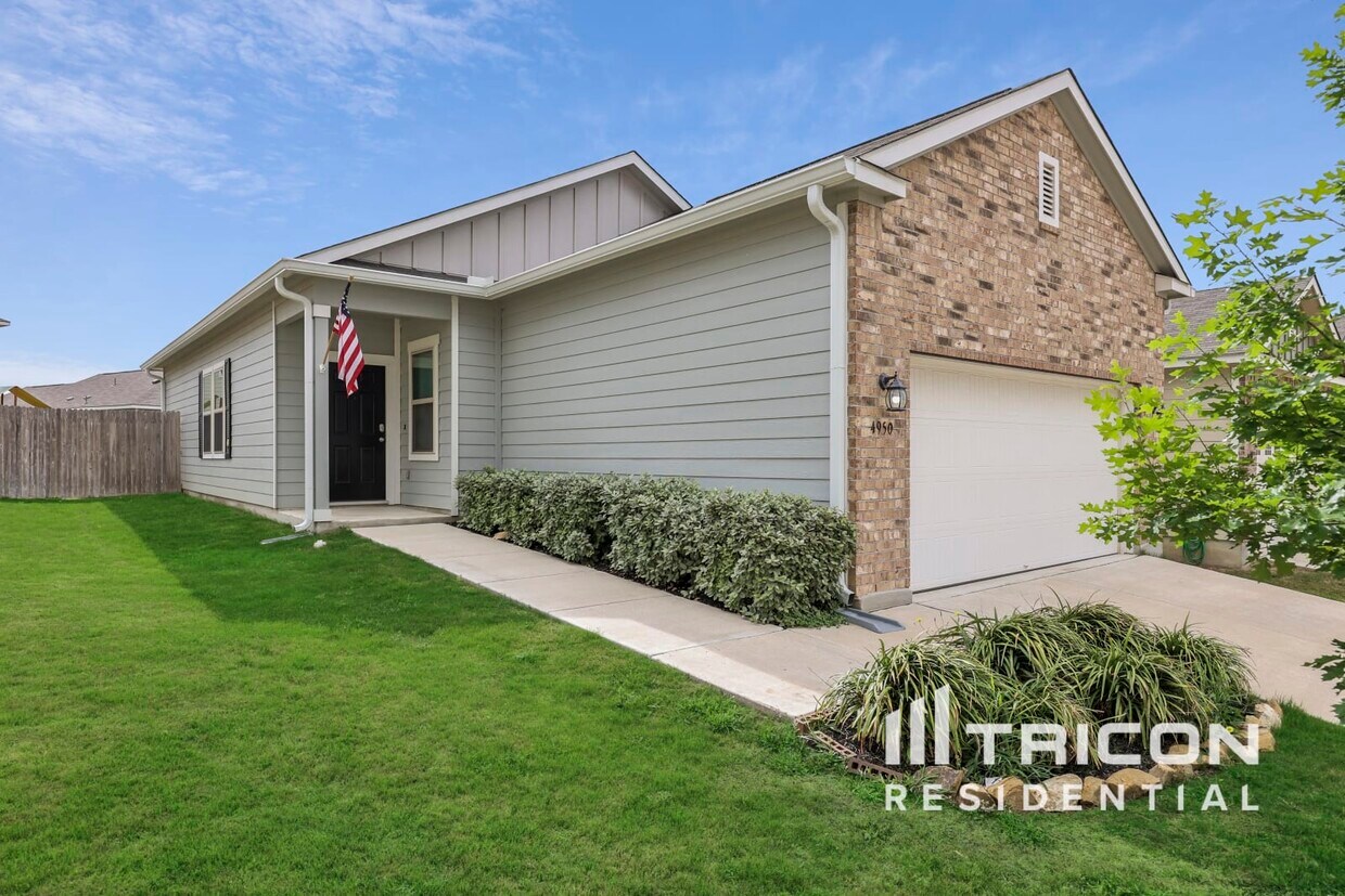 4950 Hallies Garden Saint Hedwig TX House Rental in Saint Hedwig, TX